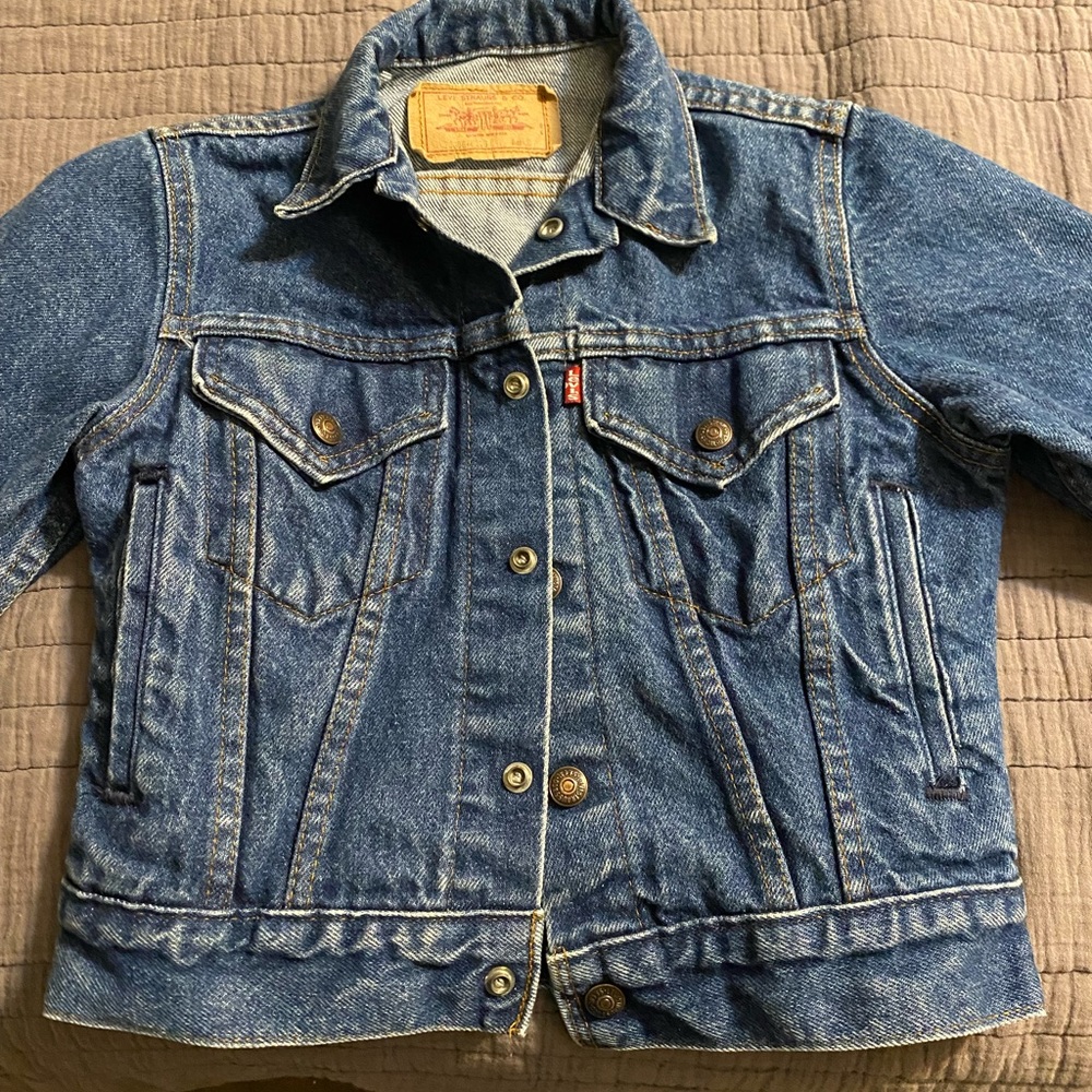 Boys Levi’s Jean Jacket size 6